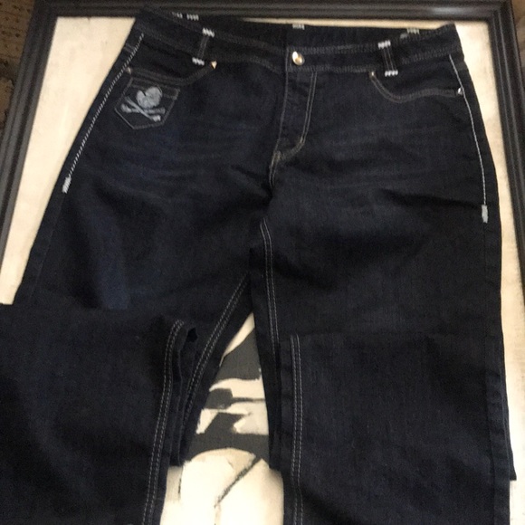 Blue Crush Jeans - Picture 2 of 7